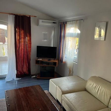 Apartments J.A.N.M.A.R. Vir Εξωτερικό φωτογραφία